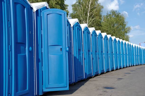 Best Porta potty rental near me  in Chantilly, VA